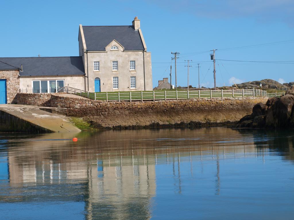 The River House Dungloe Bagian luar foto