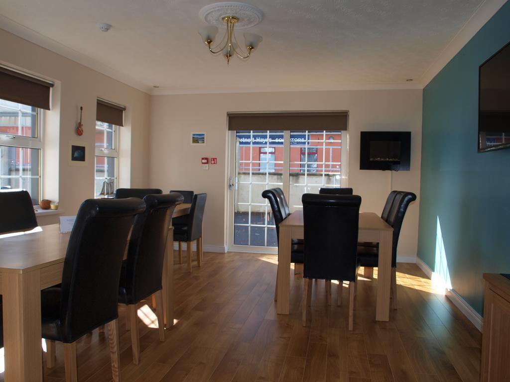 The River House Dungloe Bagian luar foto