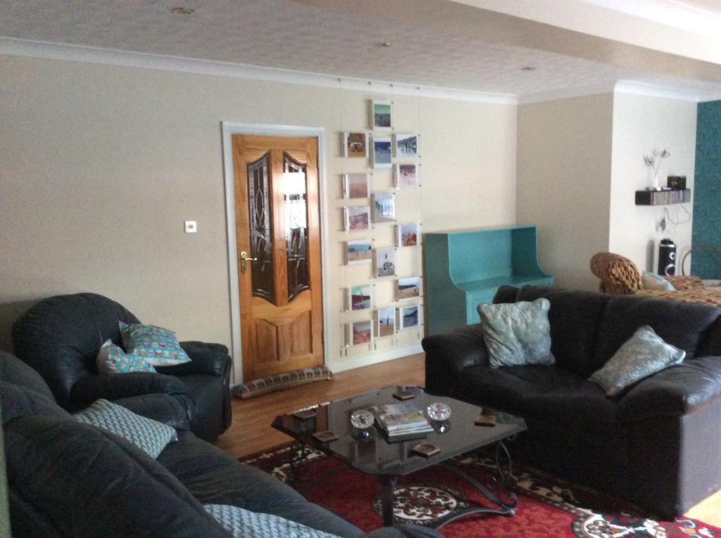 The River House Dungloe Bagian luar foto
