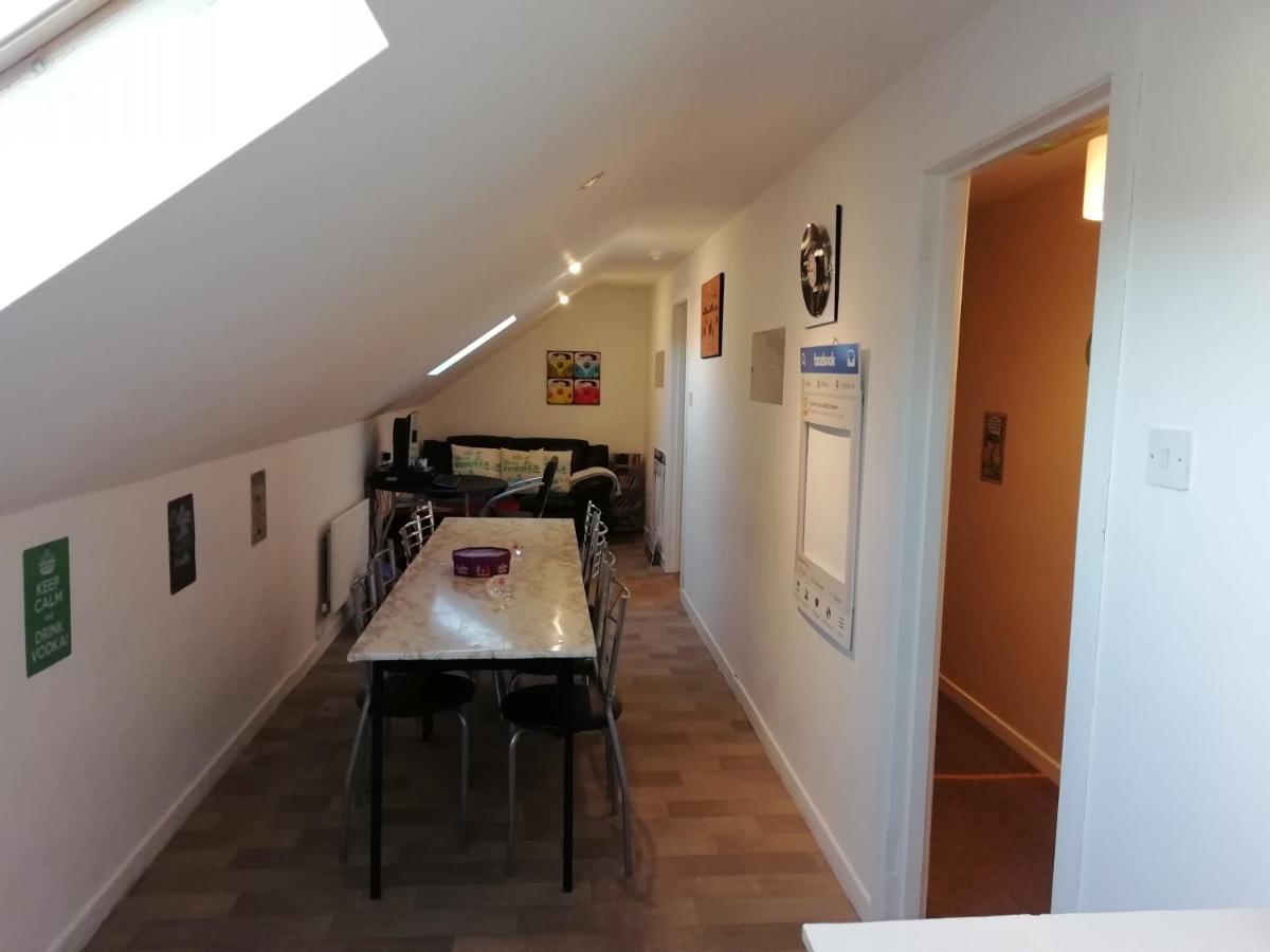 The River House Dungloe Bagian luar foto